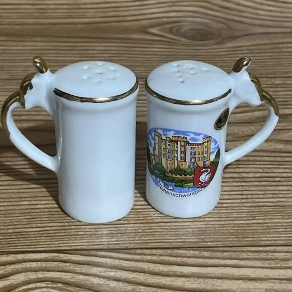 Vintage Mini Beer Stein Salt & Pepper Shakers Made In Germany Neuschwanstein‎